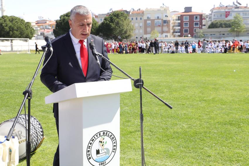 BURHANİYE’DE 23 NİSAN COŞKUSU