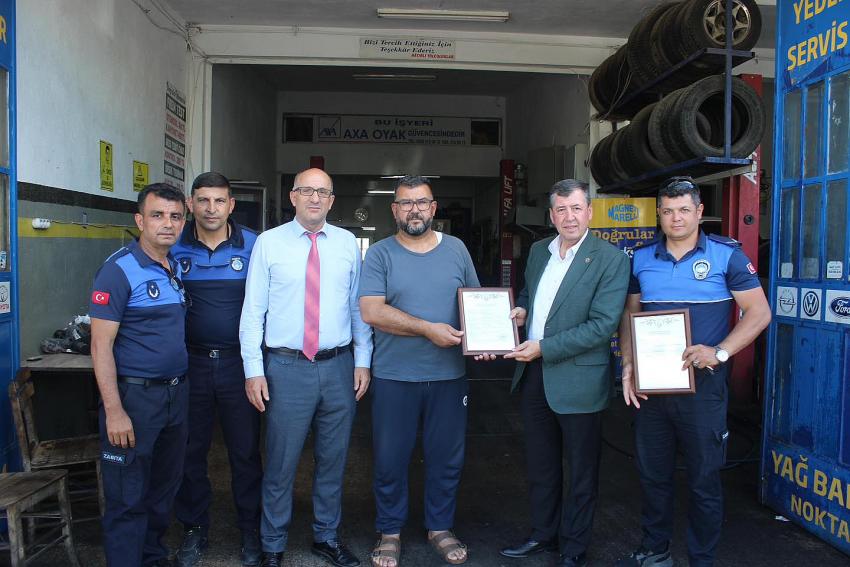 BURHANİYE BELEDİYESİ, RUHSAT SORUNLARINI  ÇÖZÜME KAVUŞTURUYOR