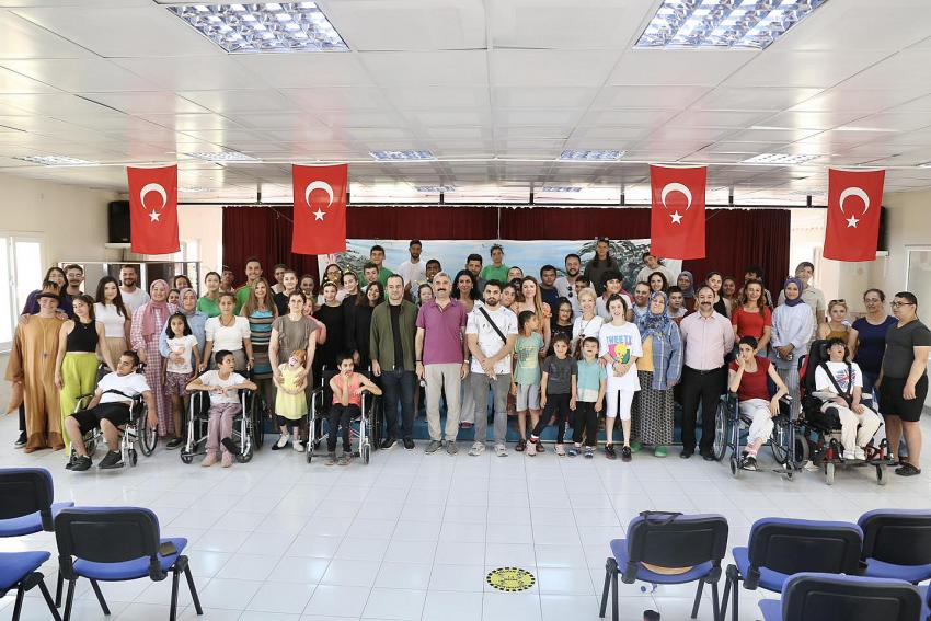 BBKT, BTO ÖZEL EĞİTİM UYGULAMA OKULU'NDA TİYATRO SAHNELEDİ