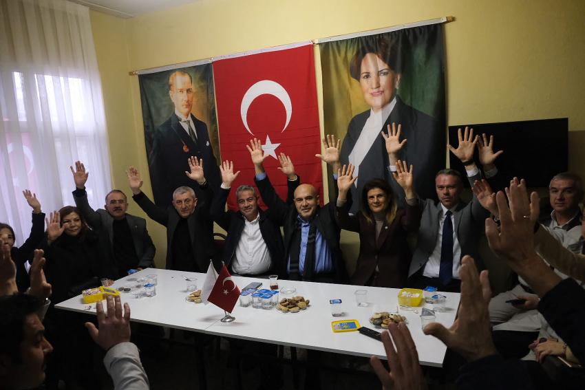 İYİ PARTİ BALIKESİR TEŞKİLATLARI “EN AZ 5 İYİ VEKİL” DEDİ