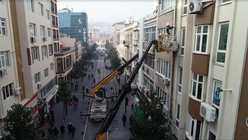 MILLI KUVVETLER YENI KIMLIĞINE KAVUŞUYOR