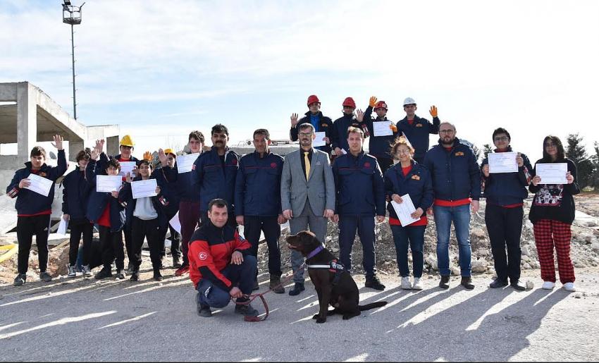 GERÇEĞI ARATMAYAN TATBIKAT