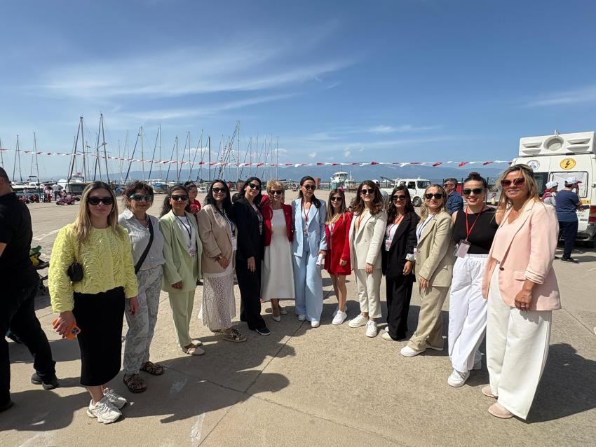 BURHANİYE’DE ÇOCUKLAR BAYRAMLARINI GÖNÜLLERİNCE YAŞADI