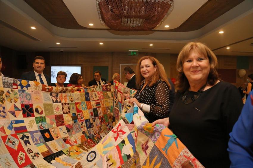 EDREMİT KENT KONSEYİ’NDEN MUHTEŞEM CUMHURİYET BALOSU