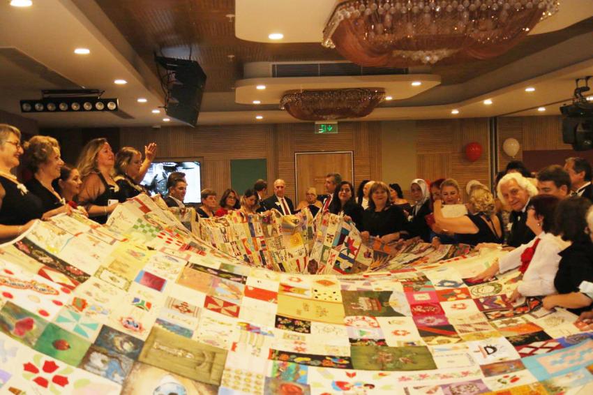 EDREMİT KENT KONSEYİ’NDEN MUHTEŞEM CUMHURİYET BALOSU