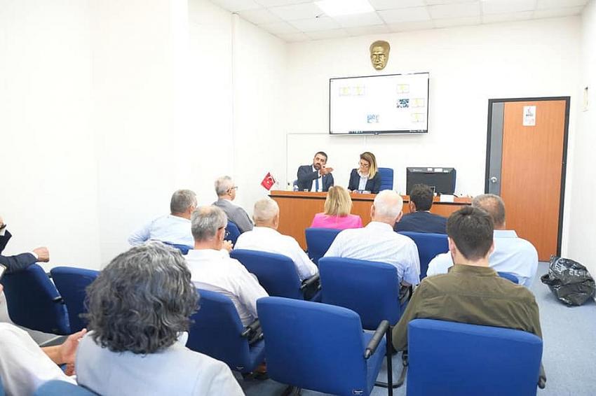 İYİ PARTI BALIKESIR İL BAŞKANLIĞI TEMMUZ AYI BÜYÜKŞEHIR BELEDIYE MECLISI ÖNCESI GRUP TOPLANTISI YAPTI