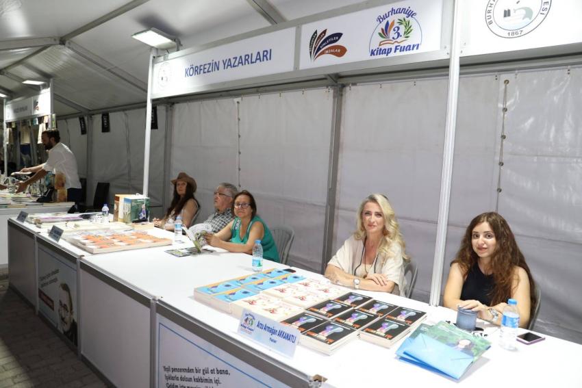BURHANIYE KITAP FUARI 3. KEZ KAPILARINI SANATSEVERLERE AÇTI