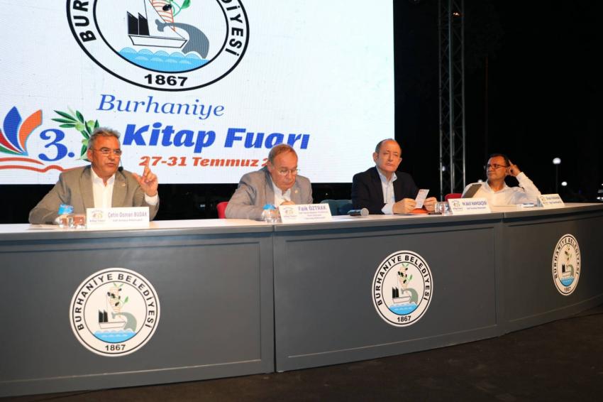 BURHANIYE KITAP FUARI 3. KEZ KAPILARINI SANATSEVERLERE AÇTI