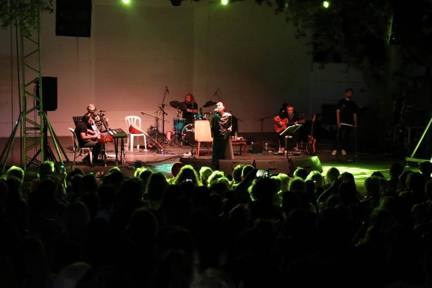 BURHANIYE'DE YAZ KONSERLERI DEVAM EDIYOR