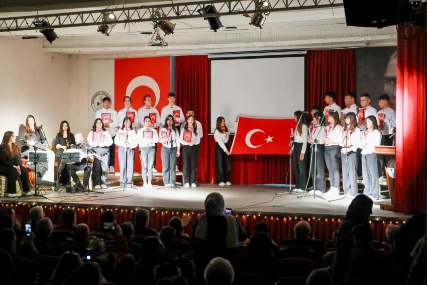 İSTİKLAL MARŞI’NIN KABULÜ BURHANİYE’DE KUTLANDI