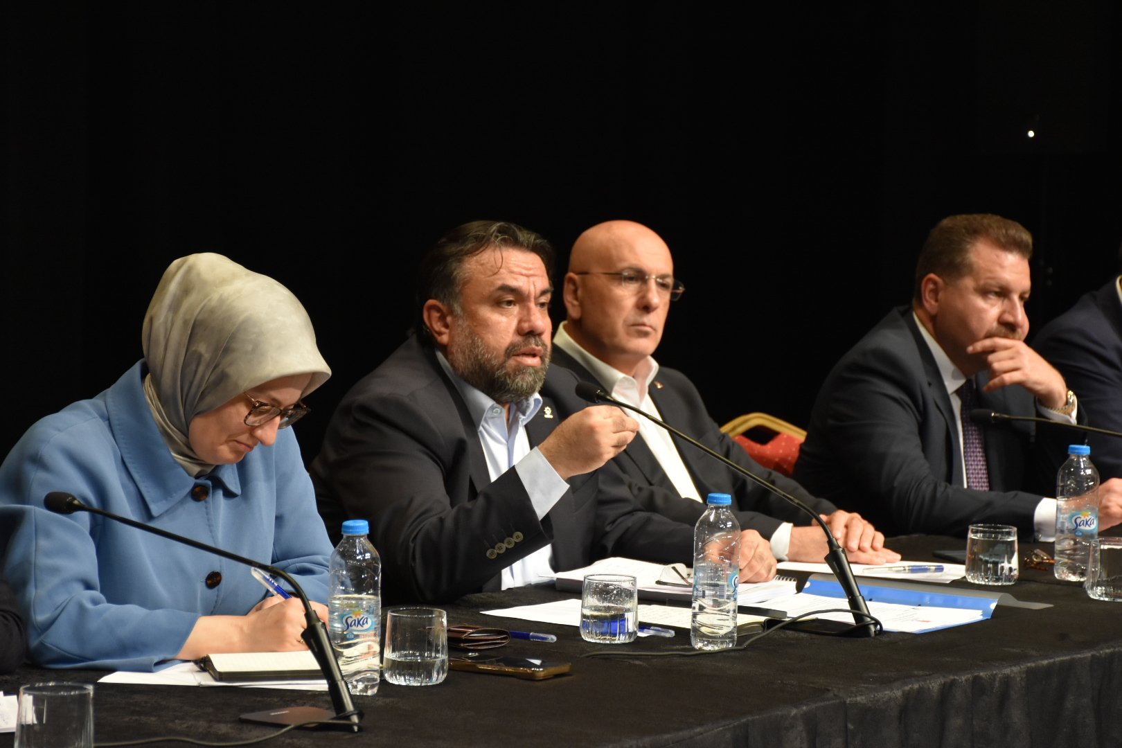 BAŞKAN BAŞARAN: “REHAVETE KAPILMADAN, DOĞRU ADAMLA YOLA DEVAM”