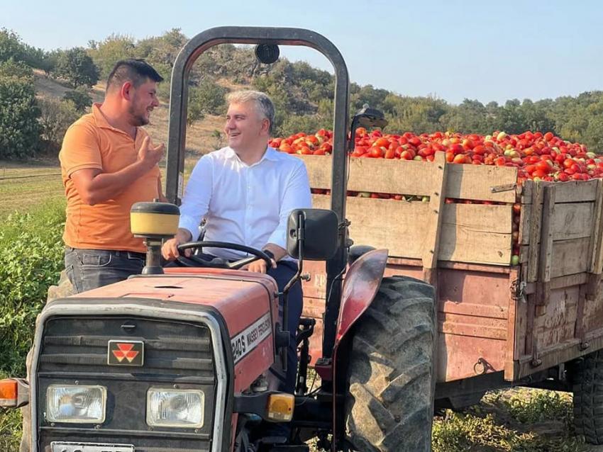 CANBEY'İN TARLADA İZİ VAR