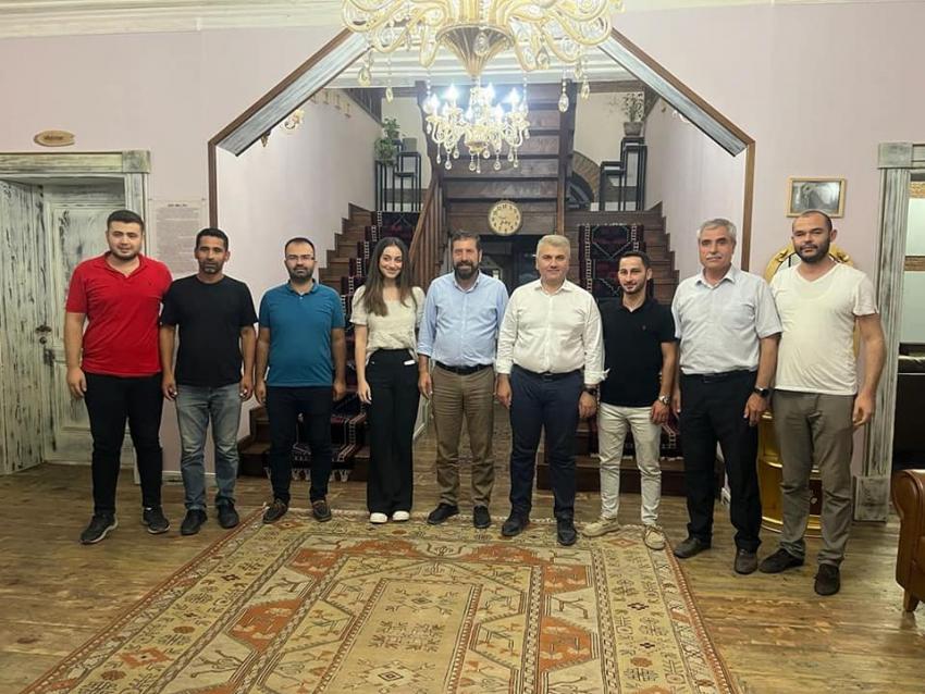 CANBEY'İN TARLADA İZİ VAR