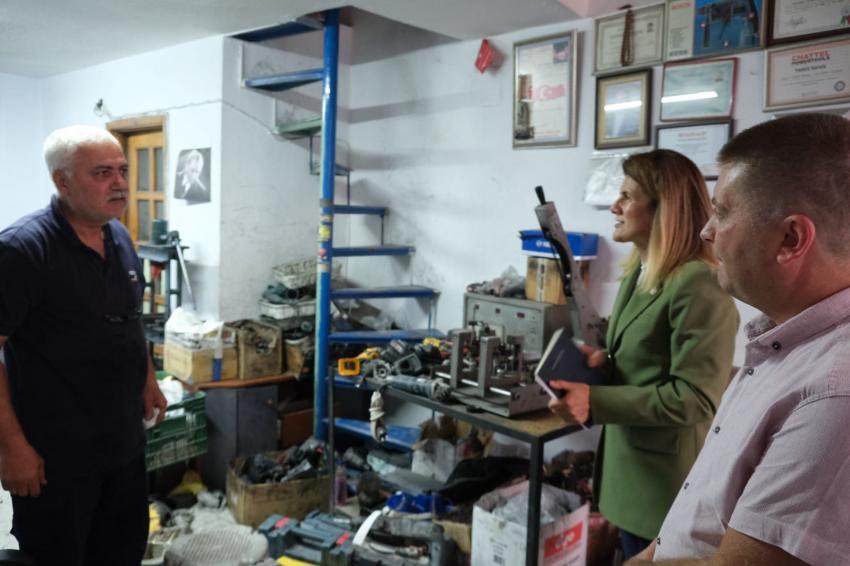 URAL EDREMIT'TE ESNAF ZIYARETINDE