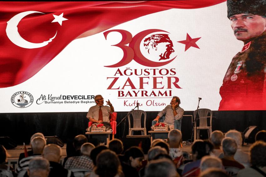 BURHANİYE FESTİVALİNDE 30 AĞUSTOS ZAFER BAYRAMI COŞKUSU