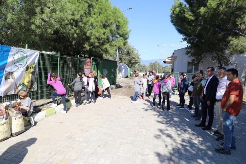 4 EKIM HAYVANLARI KORUMA GÜNÜ’NDE MINIKLERDEN ANLAMLI ZIYARET