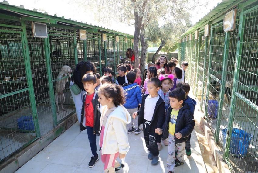 4 EKIM HAYVANLARI KORUMA GÜNÜ’NDE MINIKLERDEN ANLAMLI ZIYARET