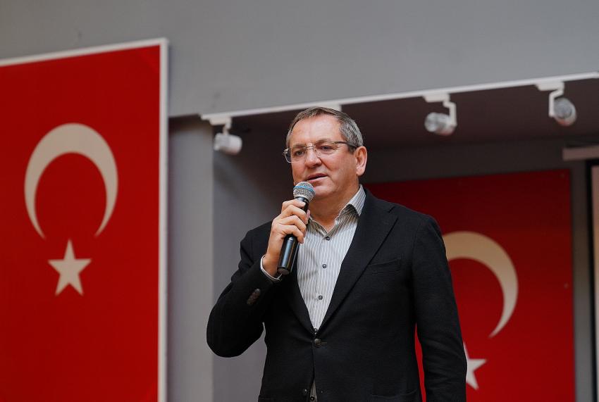 38 saatlik temel ilk yardım kursunu başarıyla tamamladılar.