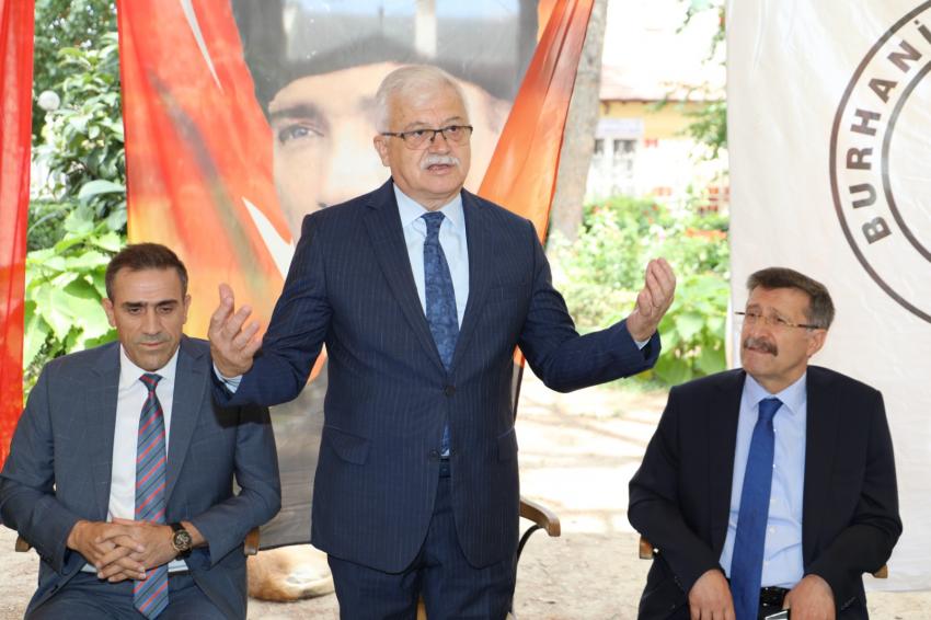 BURHANIYE'DE BAYRAMLAŞMA TÖRENİ YAPILDI