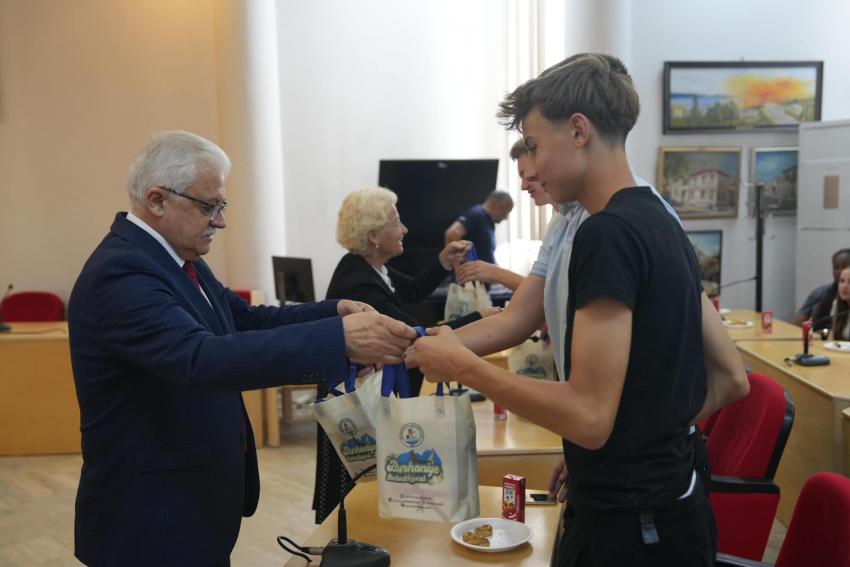 BURHANİYE'DE KARDEŞ ŞEHİR ZİYARETİ