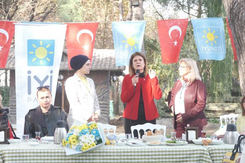 İYİ PARTI BALIKESIR İL BAŞKANI ÖZLEM URAL