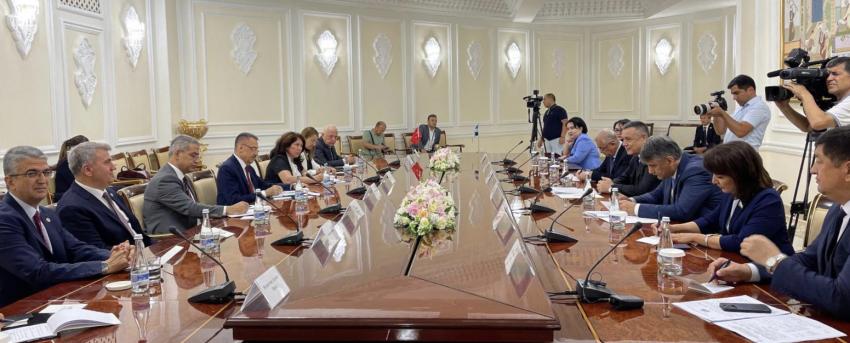 CANBEY, ÖZBEKİSTAN’DA TEMASLARDA BULUNDU