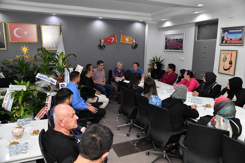 KOCAAVŞARLILAR’DAN HAKAN AKA’YA HAYIRLI OLSUN ZİYARETİ…