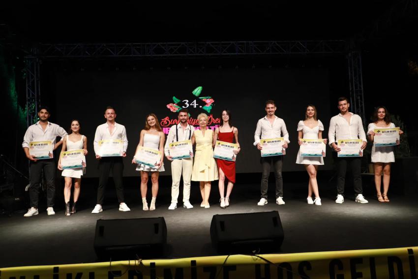 BURHANİYE’DE FESTİVAL RÜZGAR GİBİ GEÇTİ