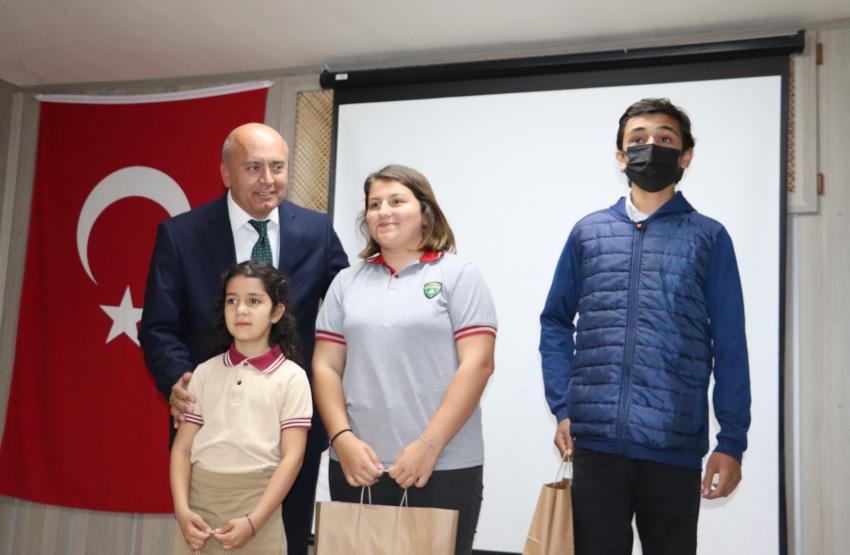 EDREMIT’TE TRAFIK VE İLKYARDIM HAFTASI MIMAR SINAN İLKOKULUNDA KUTLANDI