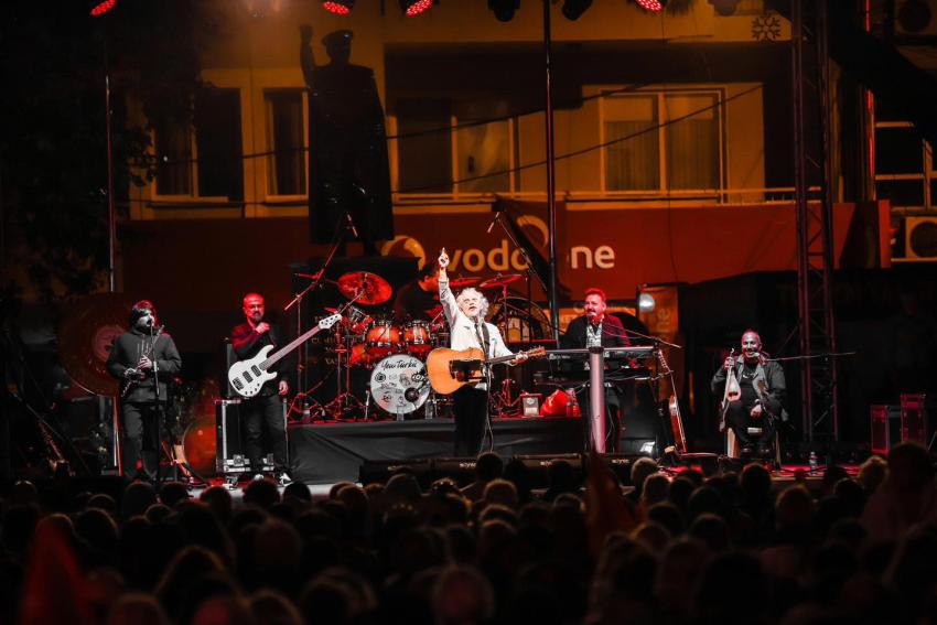 BURHANİYE’DE 101. YILA YAKIŞIR KUTLAMA