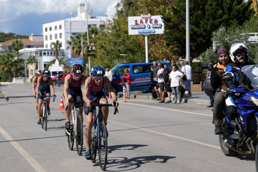 2025 AYVALIK TRİATLONU TÜRKİYE KUPASI FİNALİ SONA ERDİ