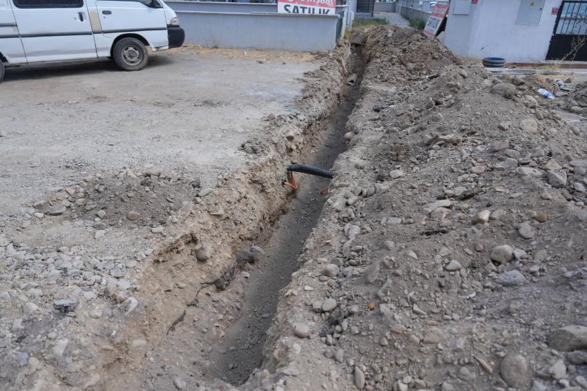 BAŞKAN DEVECİLER PAZARBAŞI CADDESİ’NDE İNCELEMELERDE BULUNDU