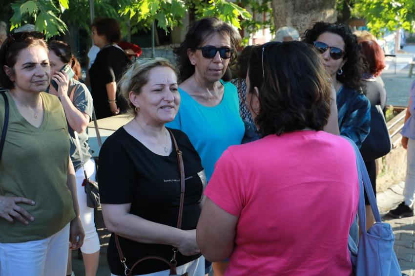 KADINLAR BULUŞMASI PELİTKÖY MAHALLESİ’NDE GERÇEKLEŞTİRİLDİ