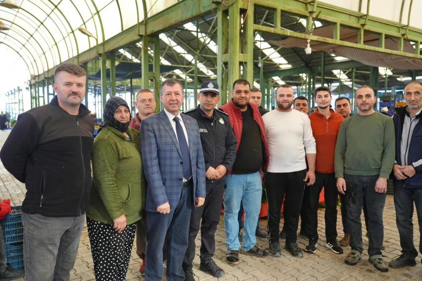 BURHANİYE BELEDİYESİ, VATANDAŞININ VE ESNAFININ YANINDA