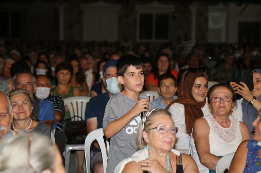 5. EDREMIT KITAP FUARI’NDA İKI GÜN GERIDE KALDI