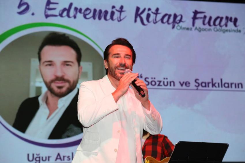 5. EDREMIT KITAP FUARI’NDA İKI GÜN GERIDE KALDI