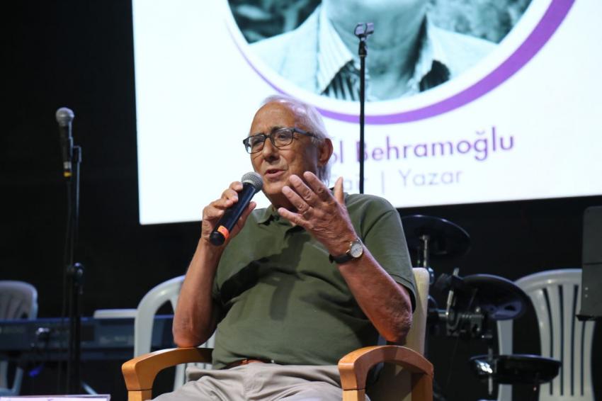 5. EDREMIT KITAP FUARI’NDA İKI GÜN GERIDE KALDI