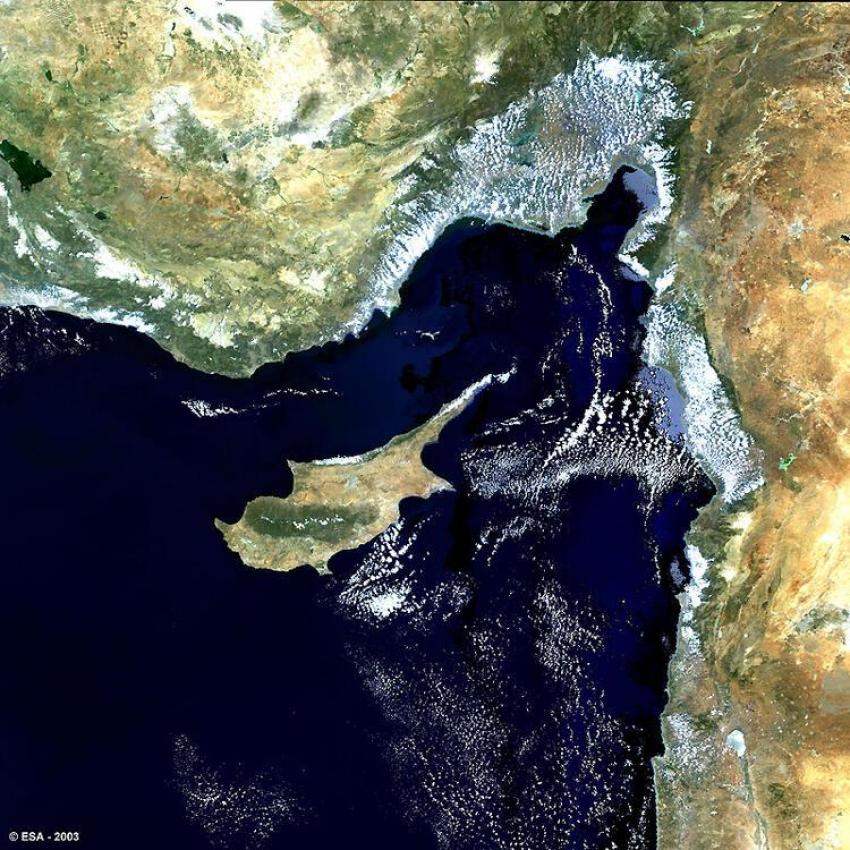 ABD'DEN SINIRA KORKUNÇ YIĞINAK! ATINA BÜYÜKELÇISI 'BÖYLESI ILK' DEDI