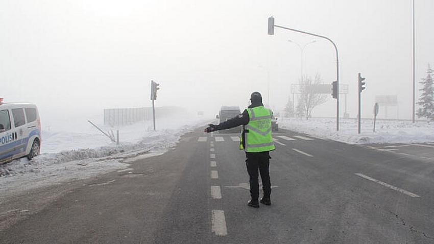 DÜZENSIZ GÖÇ ILE MÜCADELE UYGULAMASINDA 127 GÖZALTI
