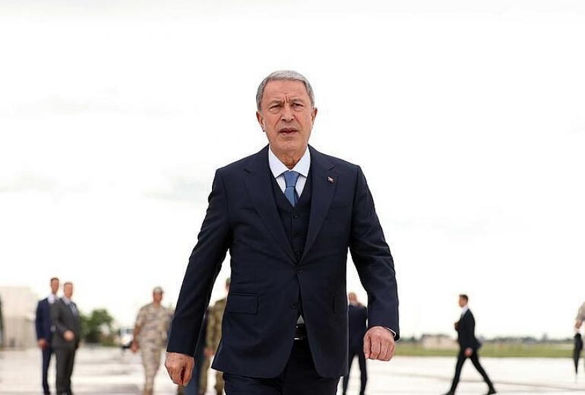 BAKAN AKAR, SINIRDAN KAÇAK GEÇIŞ OLMADIĞINI SAVUNDU