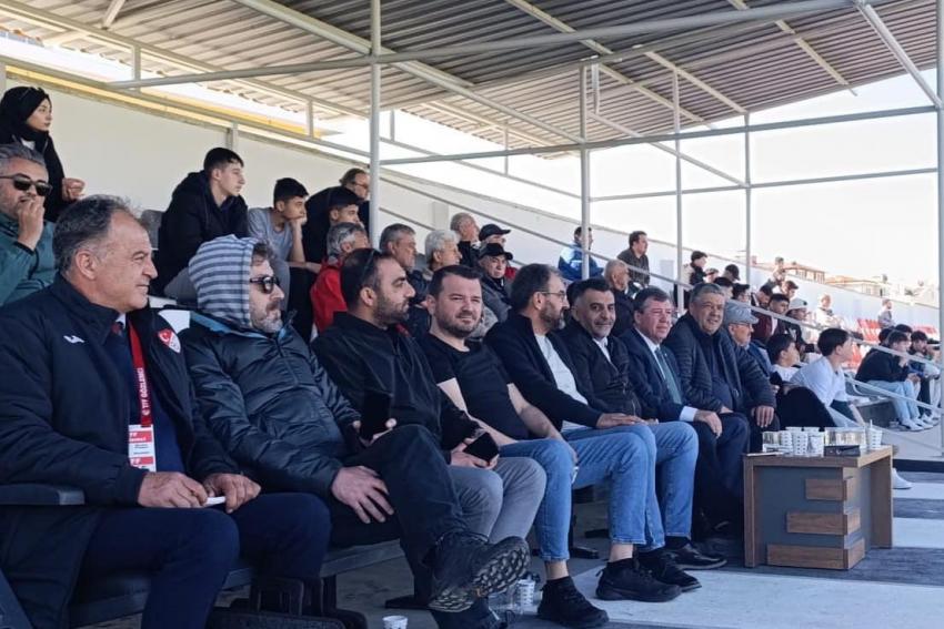 BURHANİYE BELEDİYESPOR’DAN ÖNEMLİ GALİBİYET