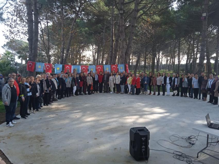 İYİ PARTI BALIKESIR İL BAŞKANI ÖZLEM URAL