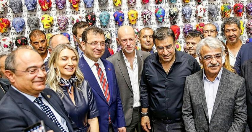 EKREM İMAMOĞLU, DIYARBAKIR ANNELERINI ZIYARET ETMEDI! HDP'LILERLE SERGI AÇILIŞINA KATILDI
