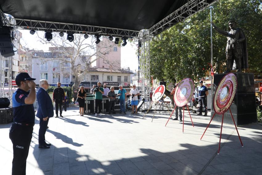 KURTULUŞUN 100. YIL TÖRENLERİ YAPILDI