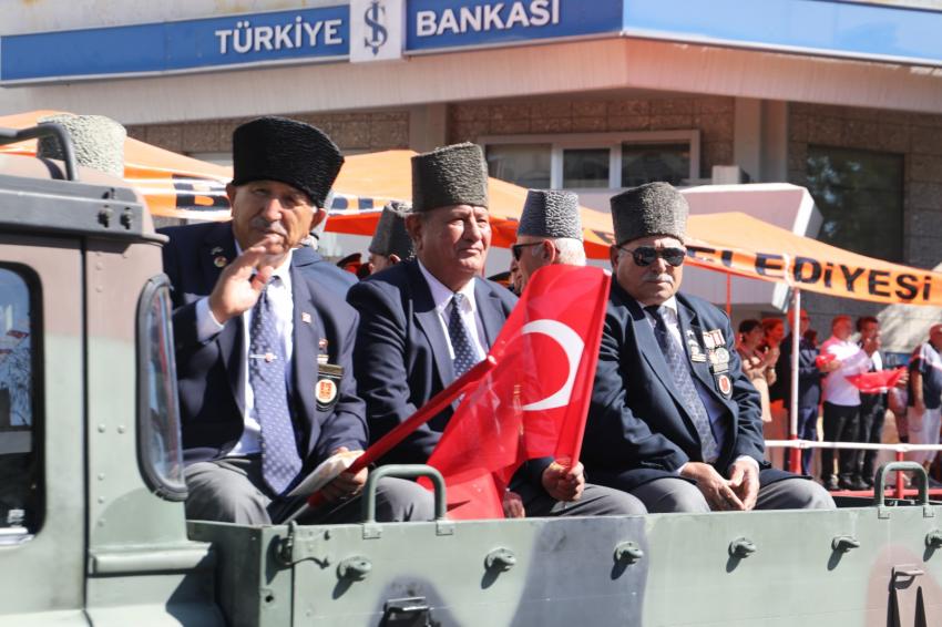 KURTULUŞUN 100. YIL TÖRENLERİ YAPILDI