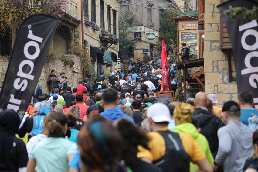 KAZDAĞLARI’NDA KIŞ MARATONUNDA 1700 SPORCU YARIŞIYOR