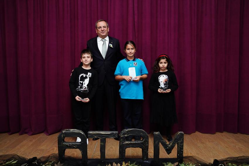 9'U 5 GEÇE TÜM AYVALIK SESSİZLİĞE BÜRÜNDÜ