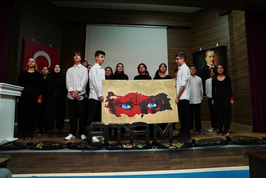 9'U 5 GEÇE TÜM AYVALIK SESSİZLİĞE BÜRÜNDÜ