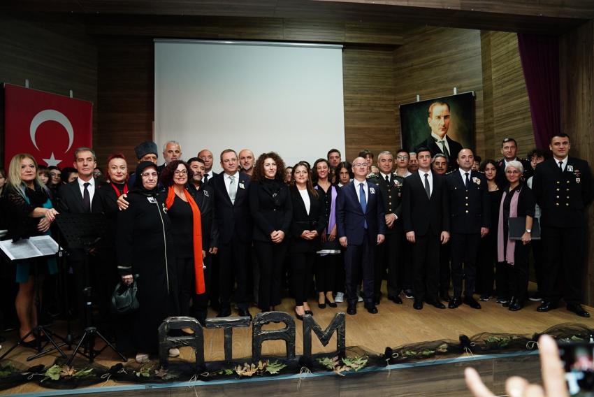 9'U 5 GEÇE TÜM AYVALIK SESSİZLİĞE BÜRÜNDÜ