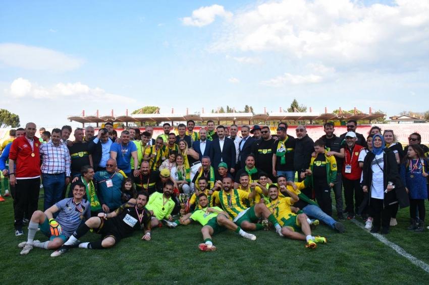 ŞAM-Pİ-YON EDRO... MERHABA BAL LIGI